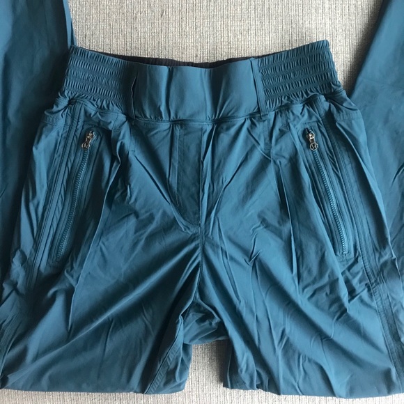 Lululemon Run With Rover Pants - 4 - Picture 6 of 16